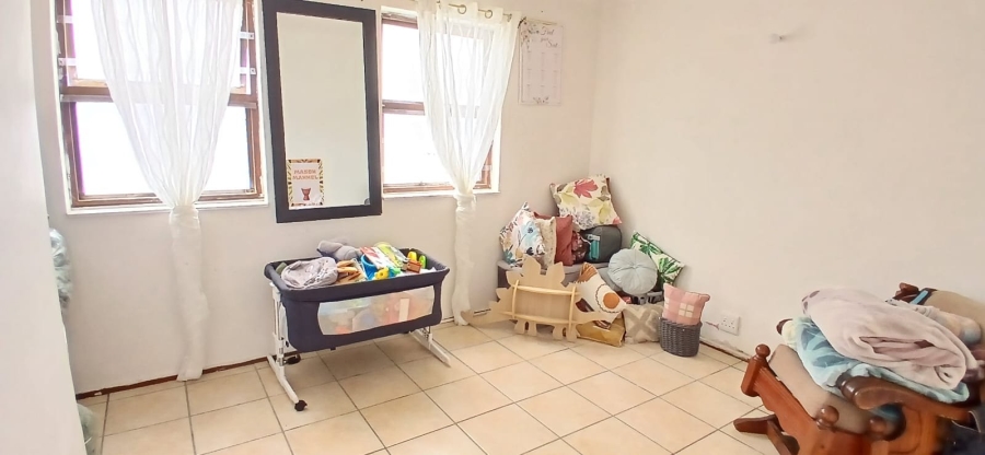 3 Bedroom Property for Sale in Strandfontein Village Western Cape